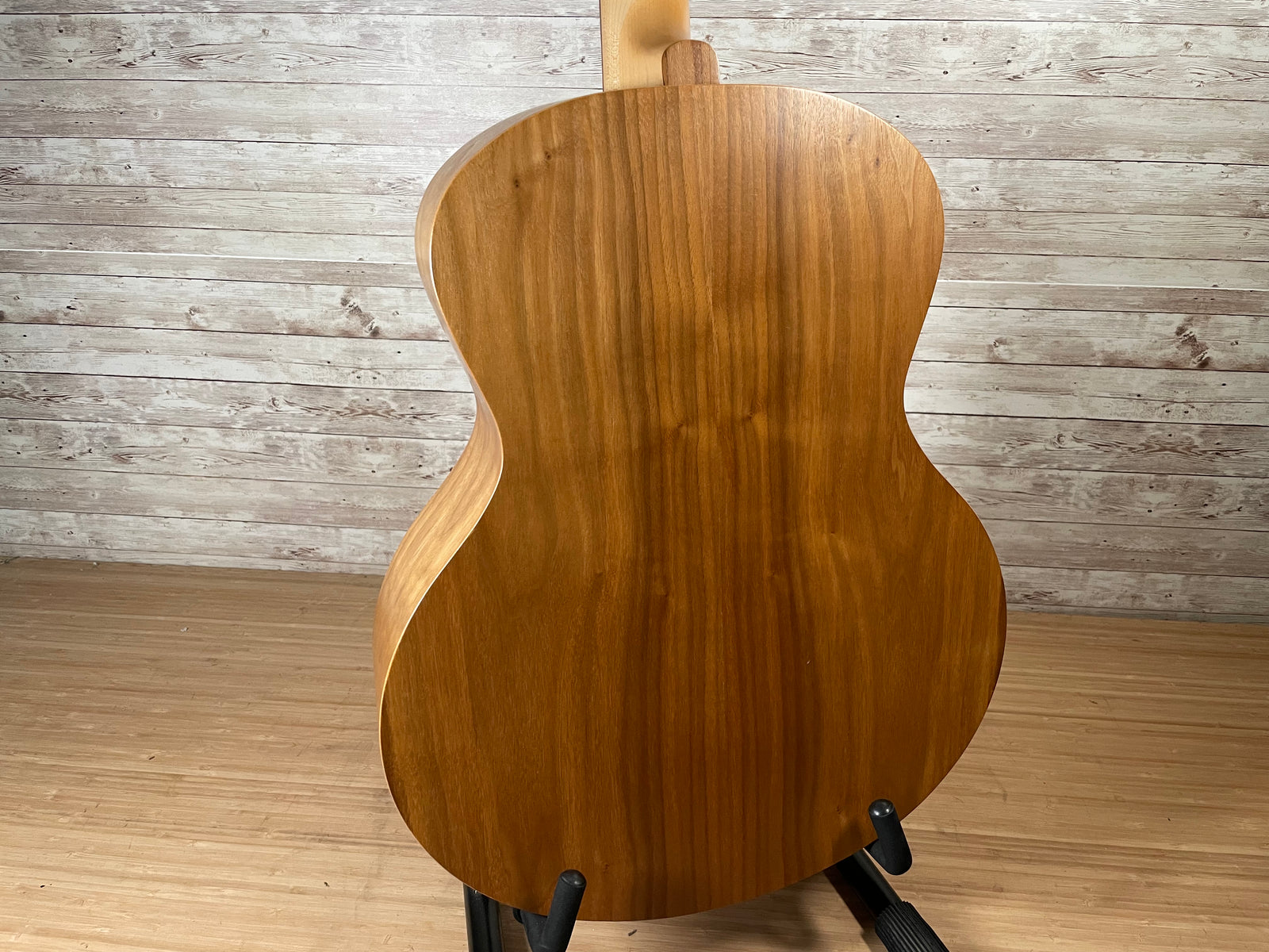 Seagull Excursion Series Walnut Mini Jumbo Used Toronto, ON | Cask