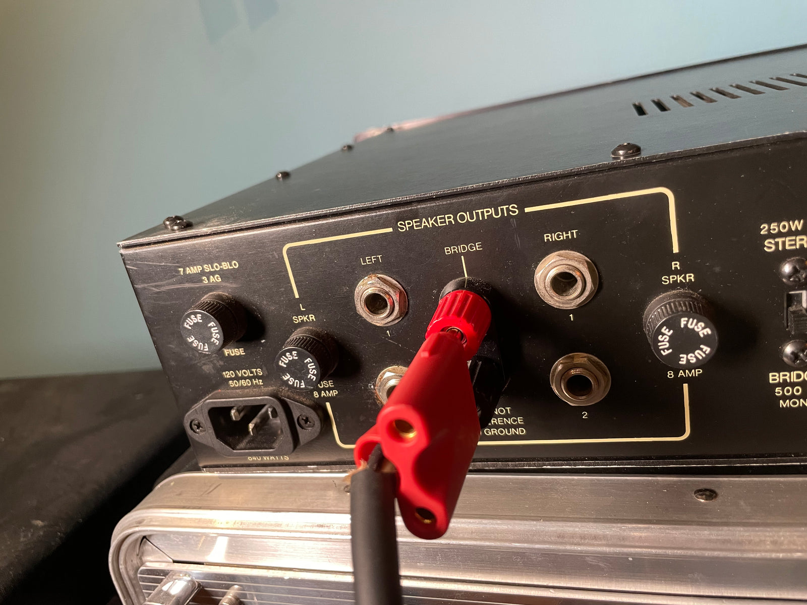 アンプ S.W.R / SM-400 - bridge 400W/stereo 140W S.W.R / SM-400