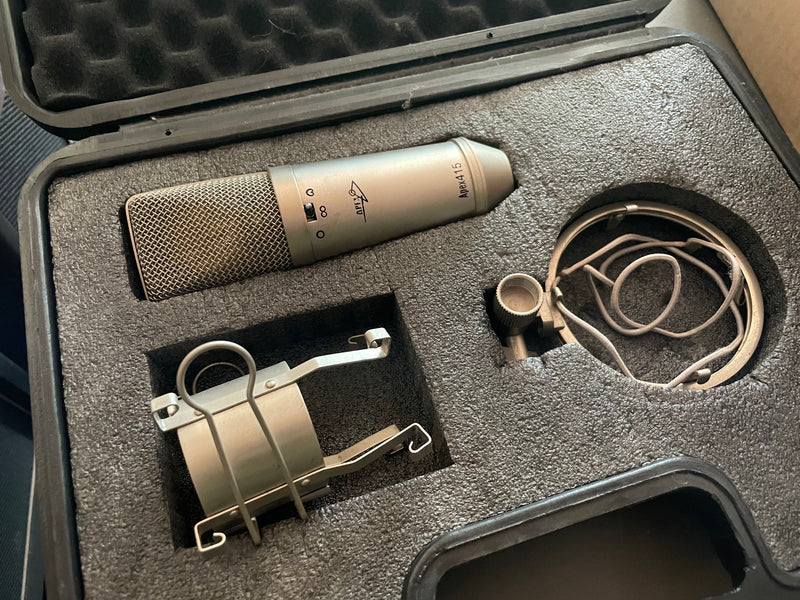 Apex 415 Condenser Microphone + Case - As-Is