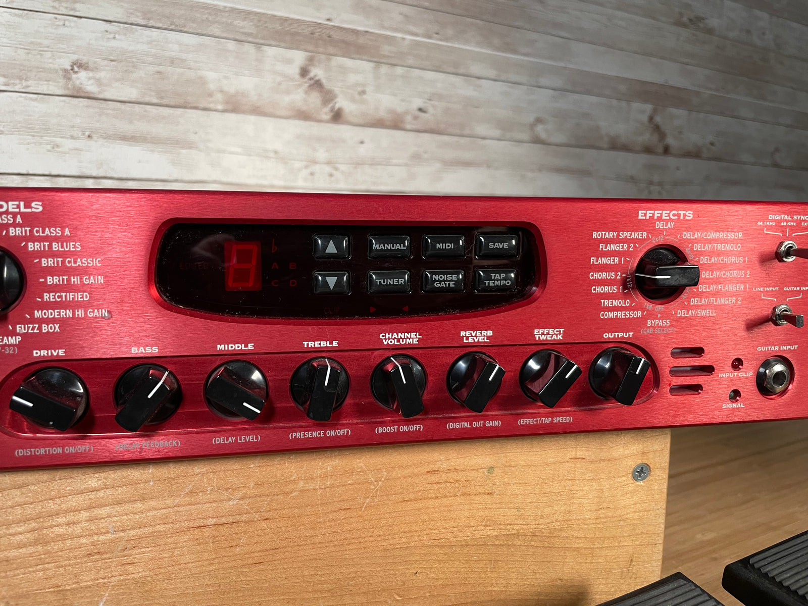 Line 6 POD Pro Rack Unit + Floor Controller Used Toronto, ON