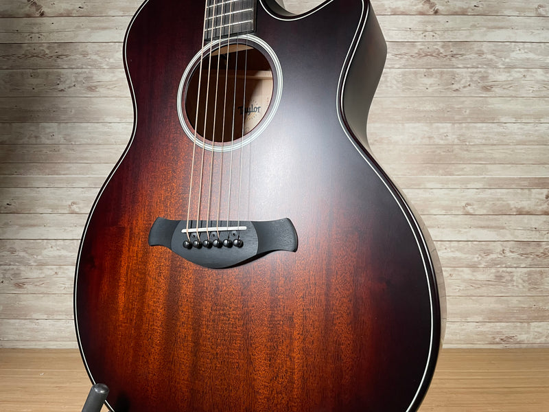 Taylor 324CE Builder's Edition Used