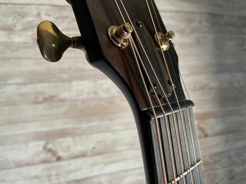 Taylor 324CE Builder's Edition Used