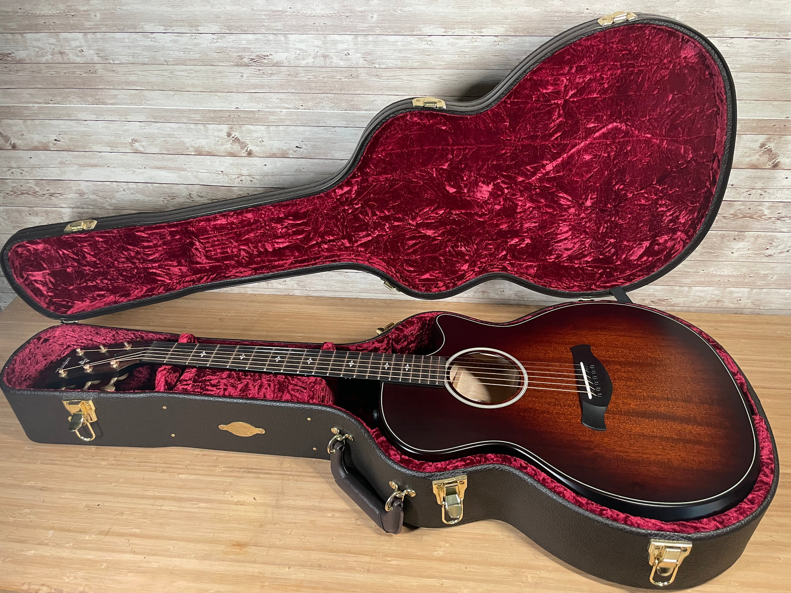 Taylor 324CE Builder's Edition Used Toronto, ON | Cask Music