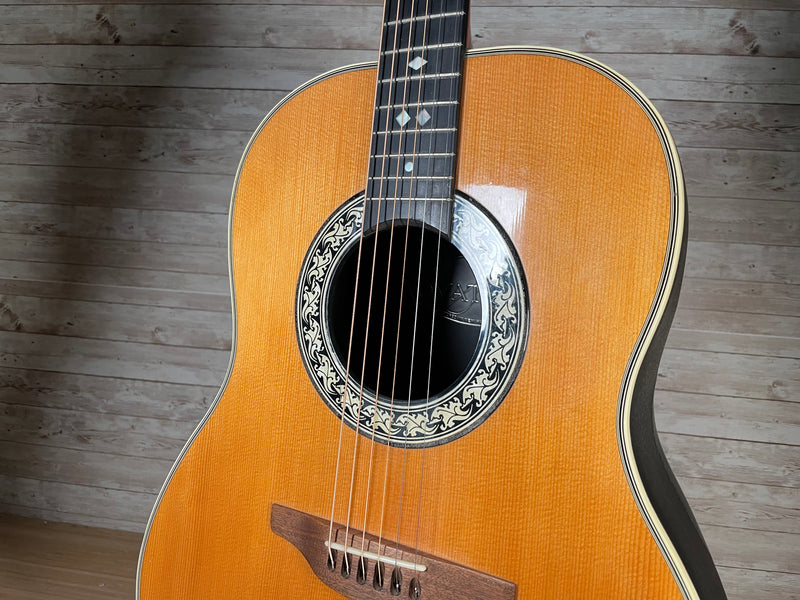 Ovation Custom Balladeer 1112-4 1975 Used