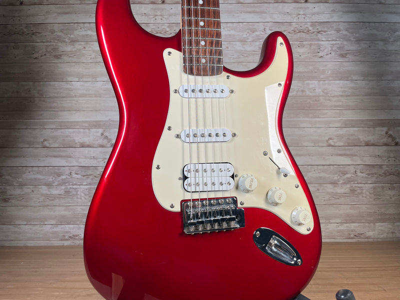 Squier Affinity Strat HSS Candy Apple Red Used