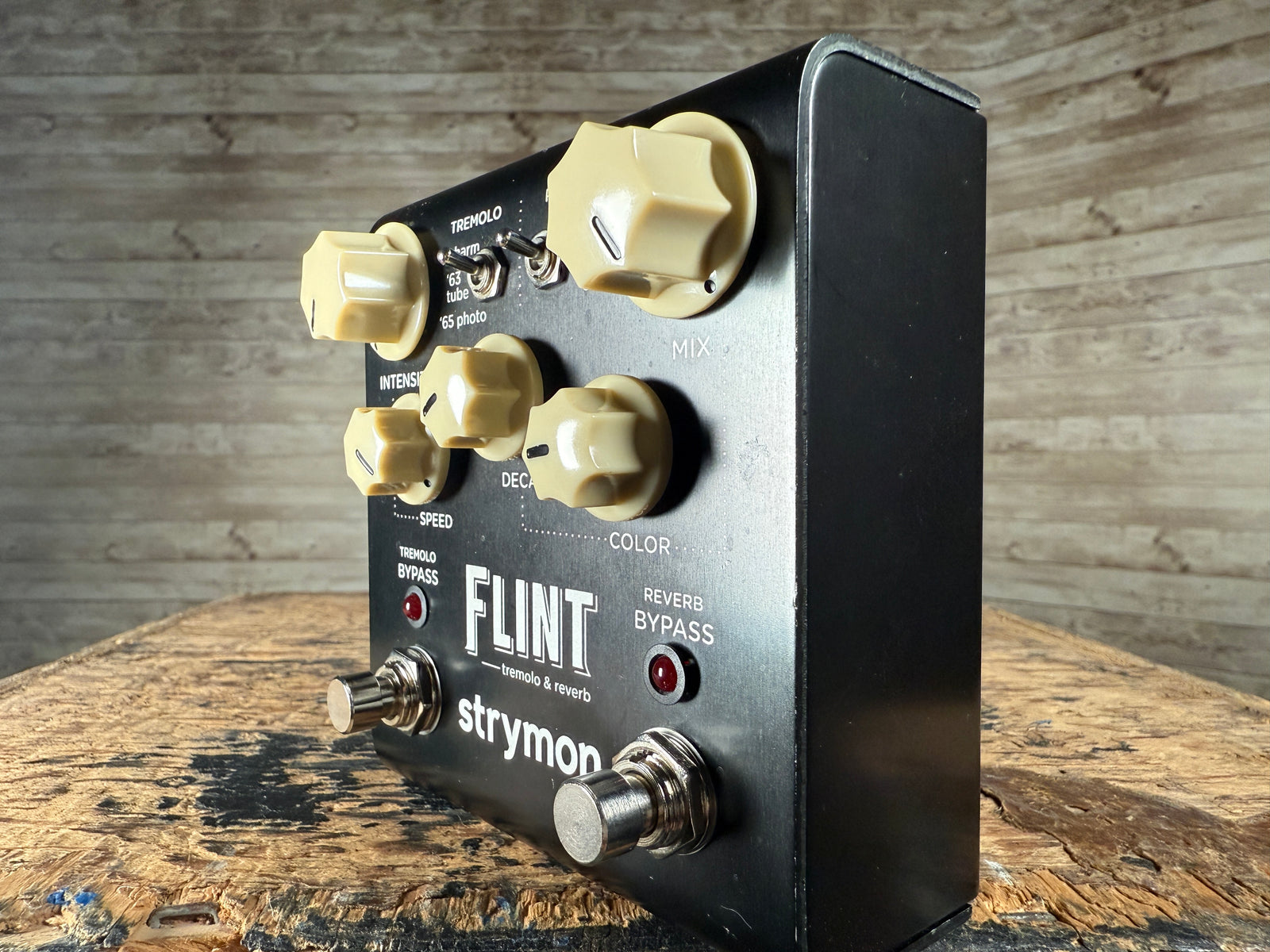 Strymon Flint Tremolo/Reverb Used Hamilton, ON | Cask Music