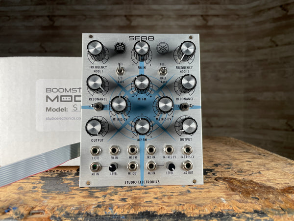 Studio Electronics Boomstar Modular SE88 VCF with Original Box Used