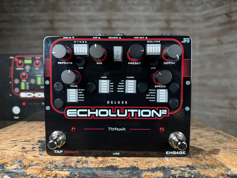 Pigtronix Echolution 2 Deluxe with Original Box Used