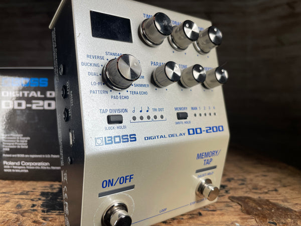 Boss DD-200 Digital Delay with Original Box Used