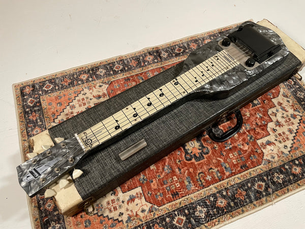 National Chicagoan Lap Steel 1950s with Original case Used