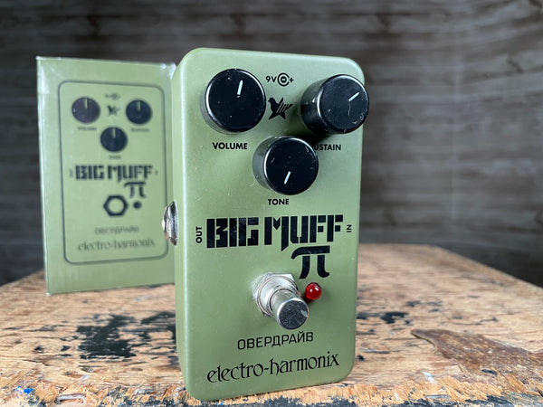 Electro-Harmonix Green Russian Big Muff Distortion Reissue with Original Box Used