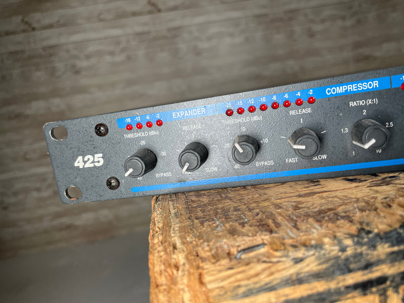 Symetrix 425 Rack Compressor/Limiter/Expander Used