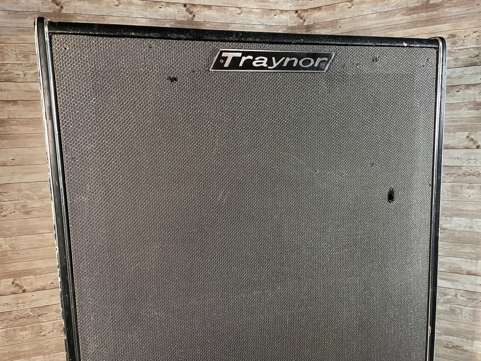 Traynor YC-810 8x10 Speaker Cabinet 1960s Used Hamilton | Cask Music