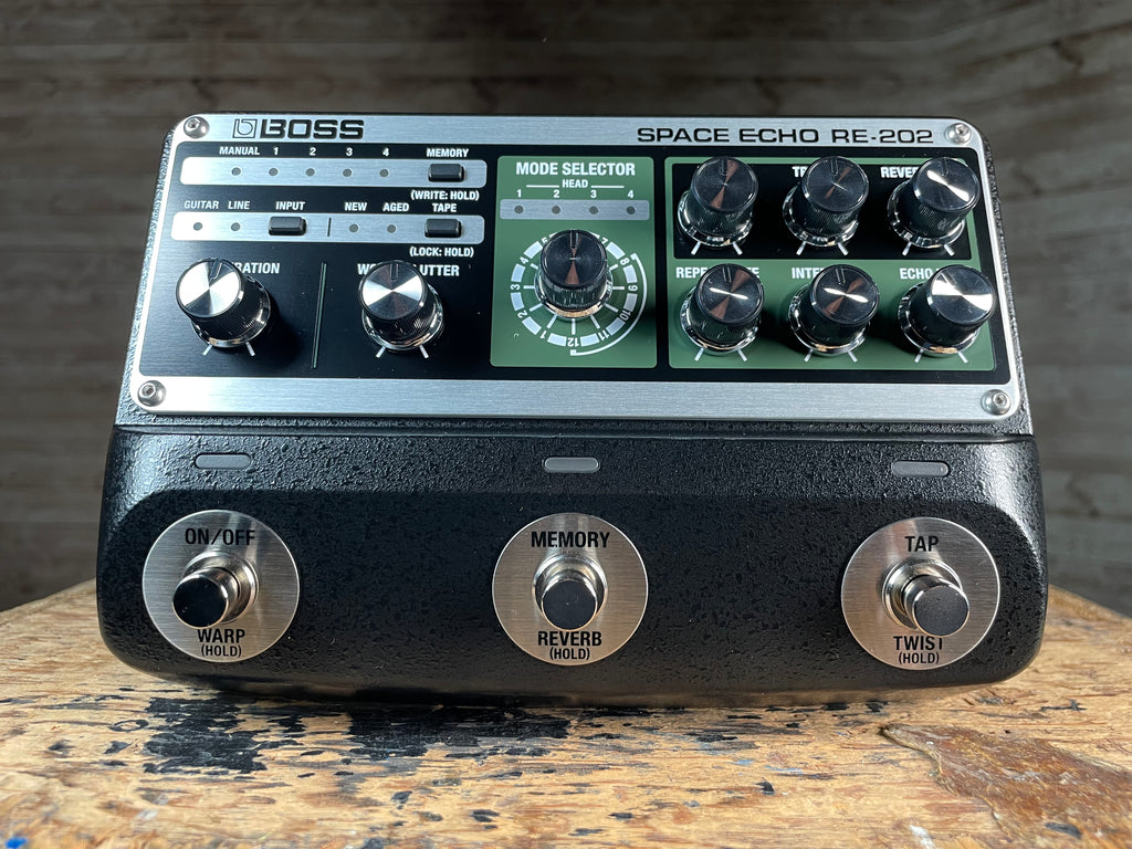 Boss RE-202 Deluxe Space Echo Pedal Hamilton, ON | Cask Music