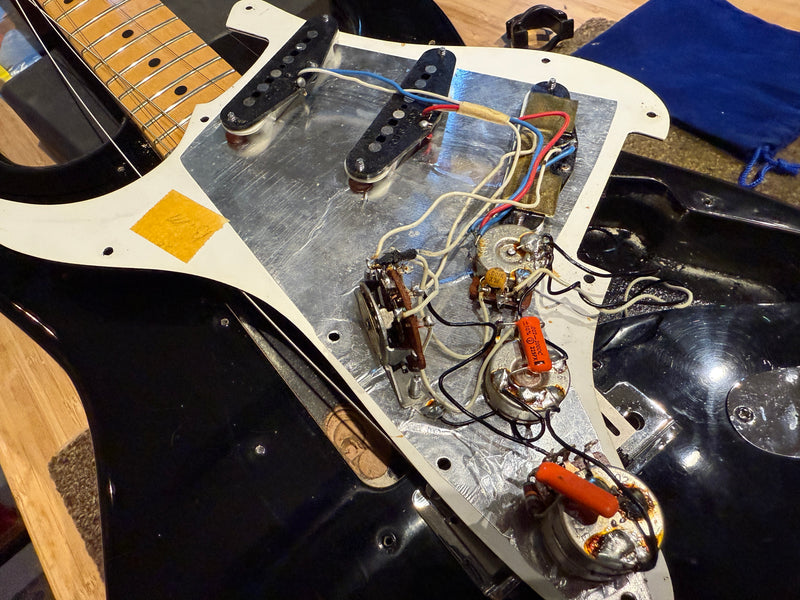 Fender Standard Stratocaster USA 1987 Used`