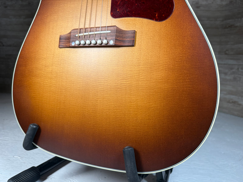 Gibson J-45 Faded 50s with Original Case Used