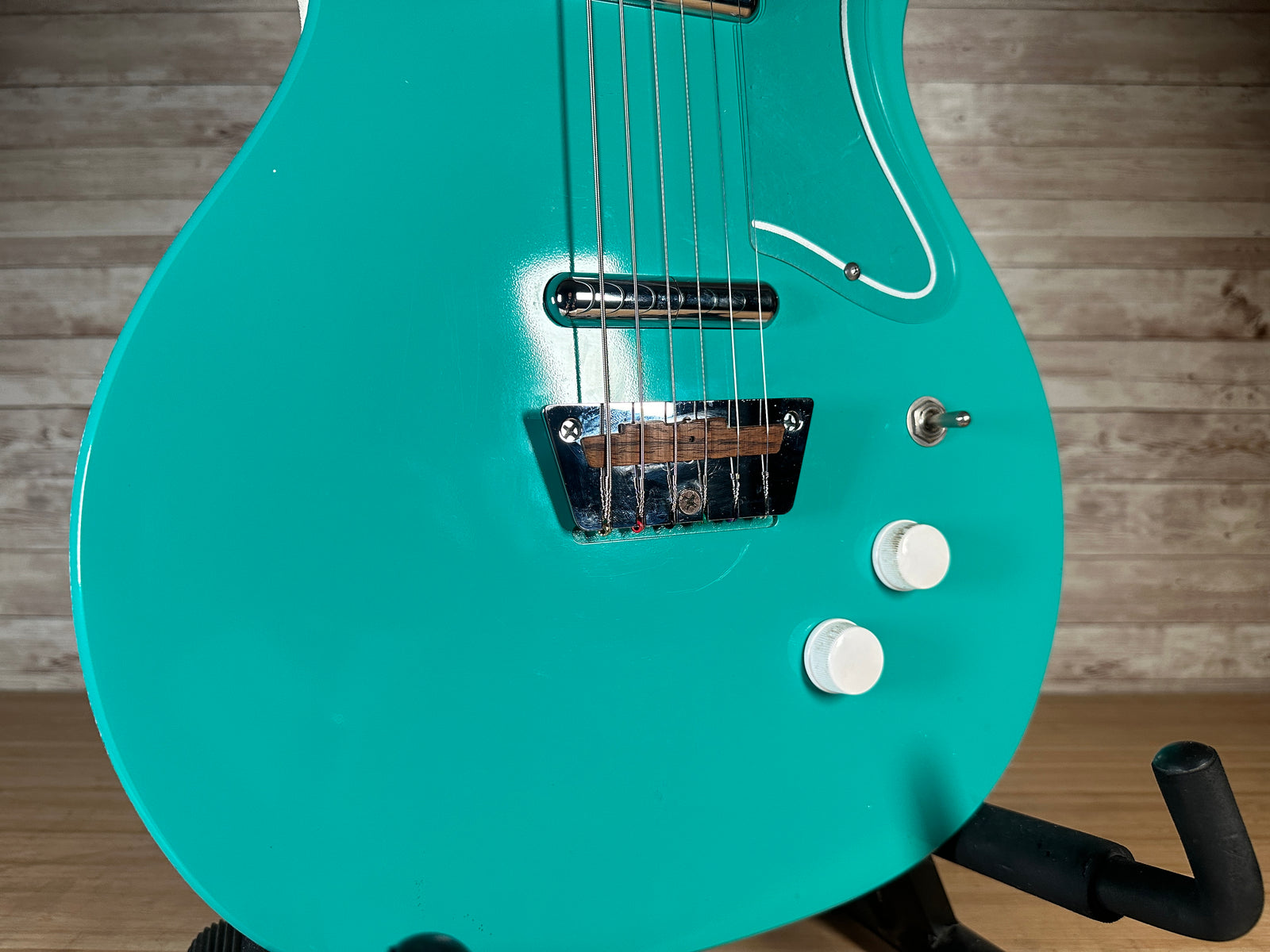 Jerry Jones Single Cut Baritone Used Toronto, ON | Cask Music