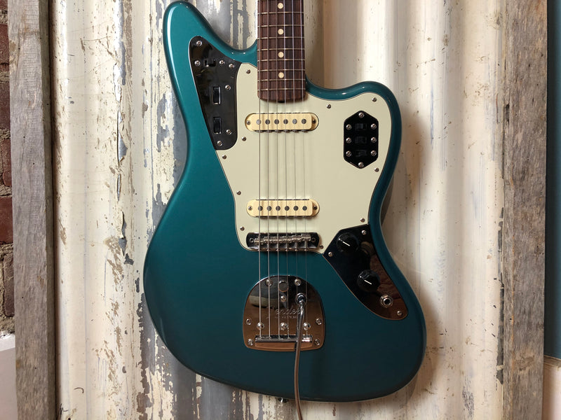 Fender Vintera Series Jaguar Ocean Turquoise