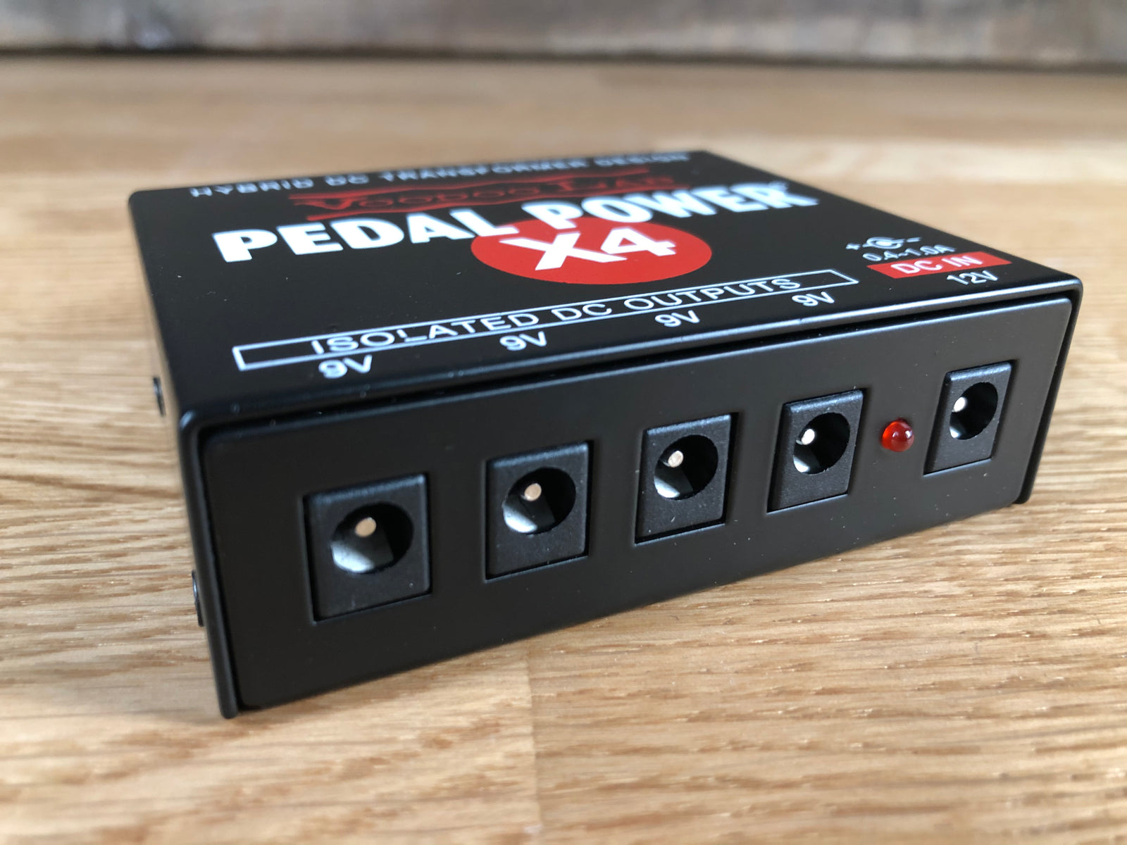 ギター Voodoo Lab Pedal Power X4 2021-01-2715.16.37_1600x.jpg?v