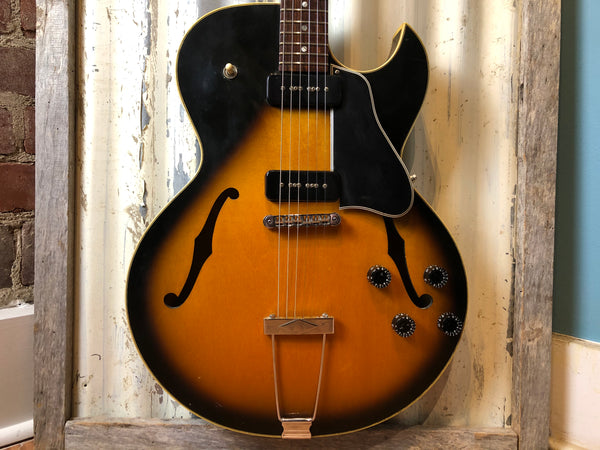 Gibson ES-135 Tobacco Burst