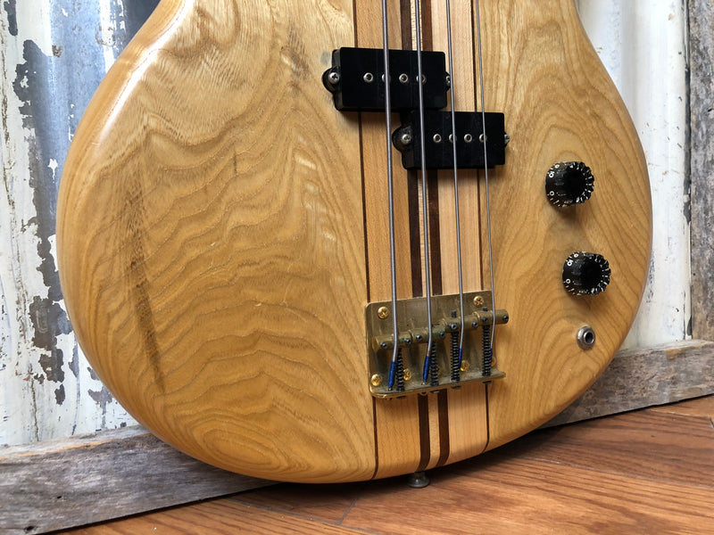 Vantage VS695B MIJ Bass