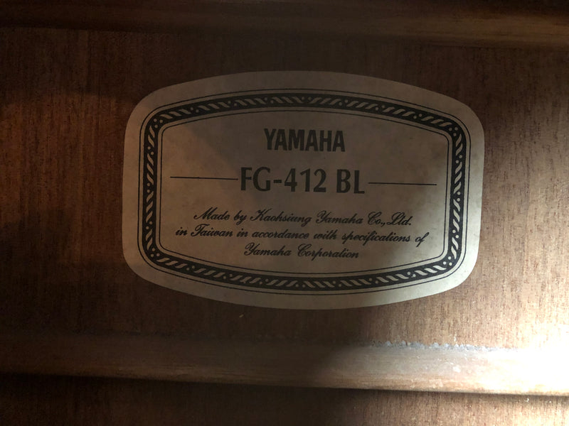 Yamaha FG-412 Dreadnaught