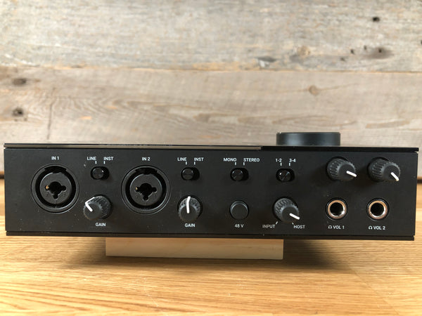 Native Instruments - Komplete Audio 6 USB Interface