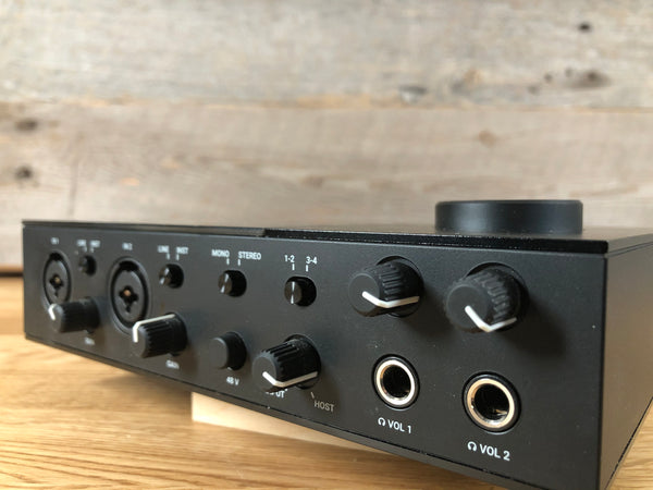 Native Instruments - Komplete Audio 6 USB Interface
