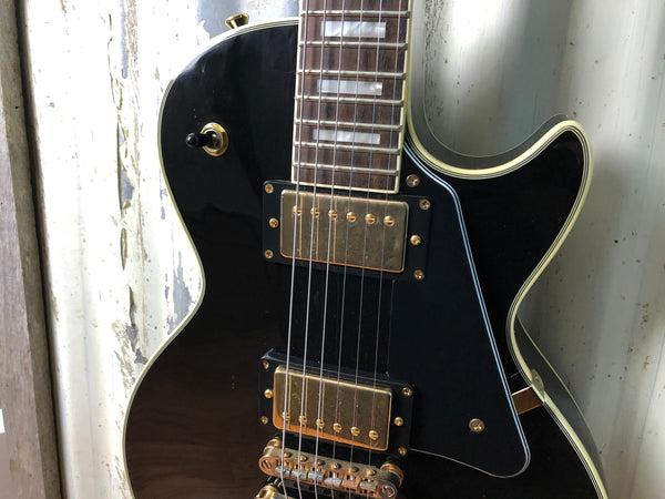 Blitz by Aria Pro II Les Paul Custom
