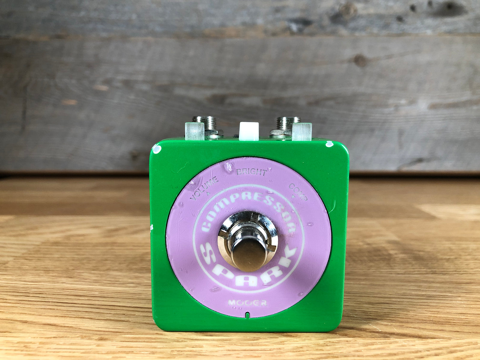 ギター MOOER SPARK COMPRESSER Mooer Spark Compressor Pedal – Review - YouTube