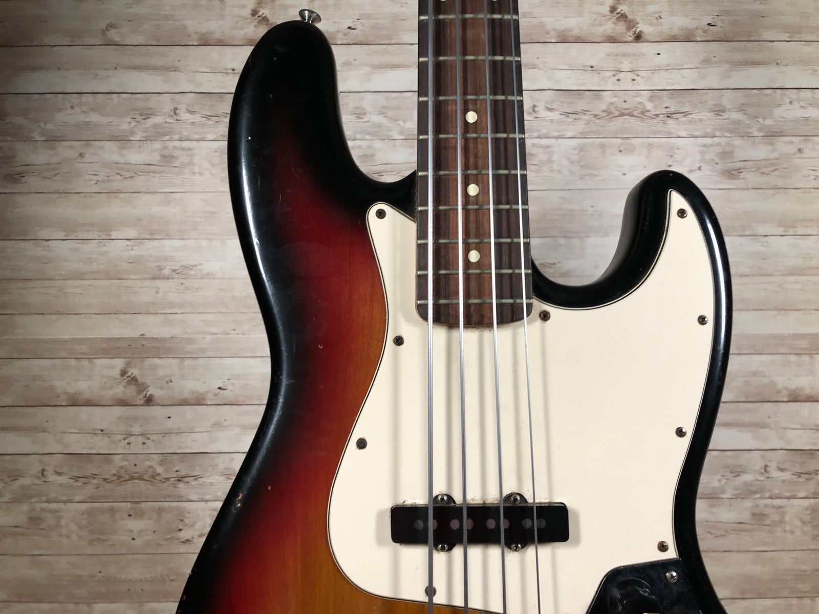 Fender Jazz Bass USA 2005 Toronto, ON | Cask Music