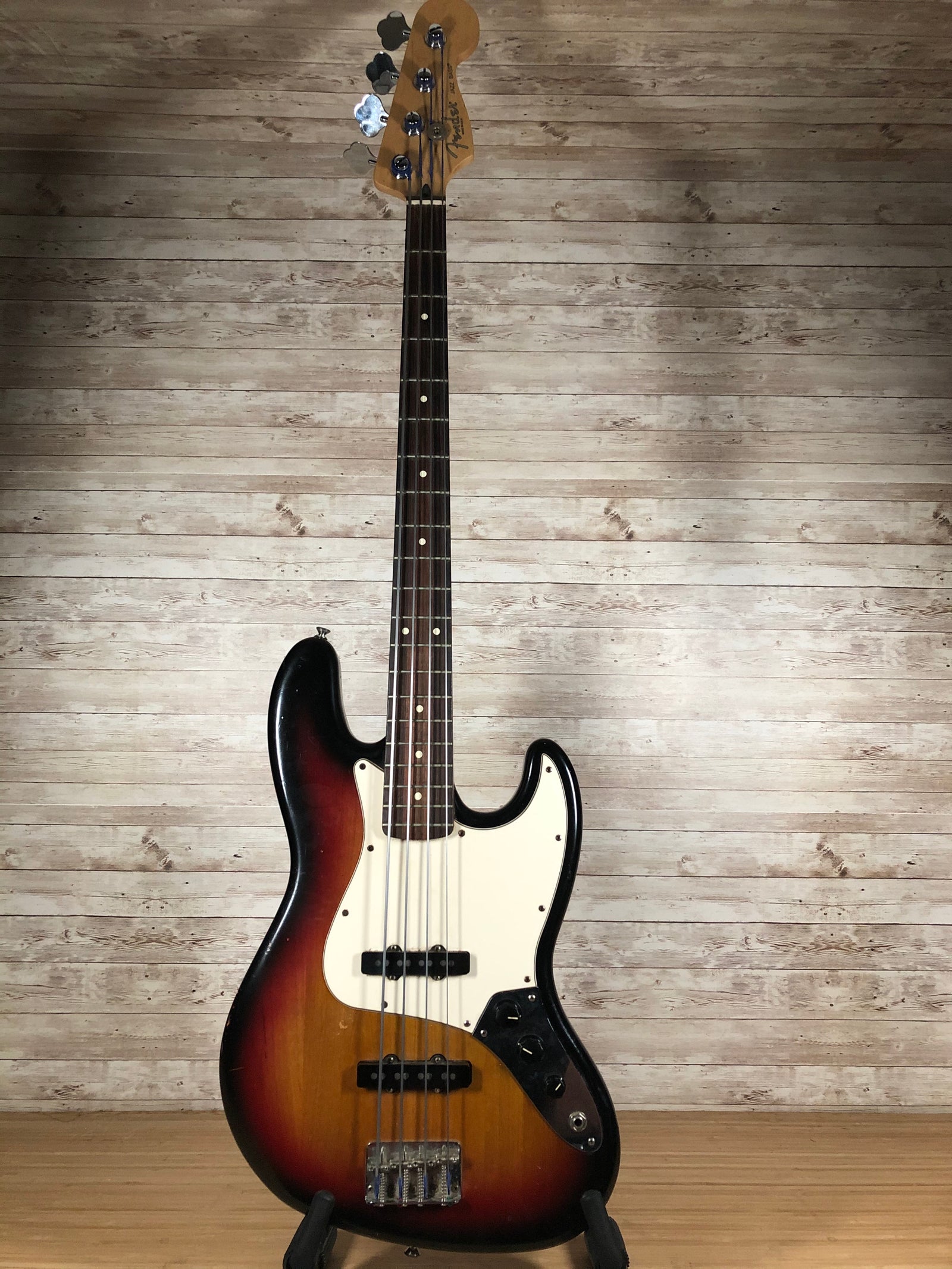 Fender American deluxe jazz bass 2005年製 2005 Fender American Deluxe Jazz Bass QMT, Amber – Andy