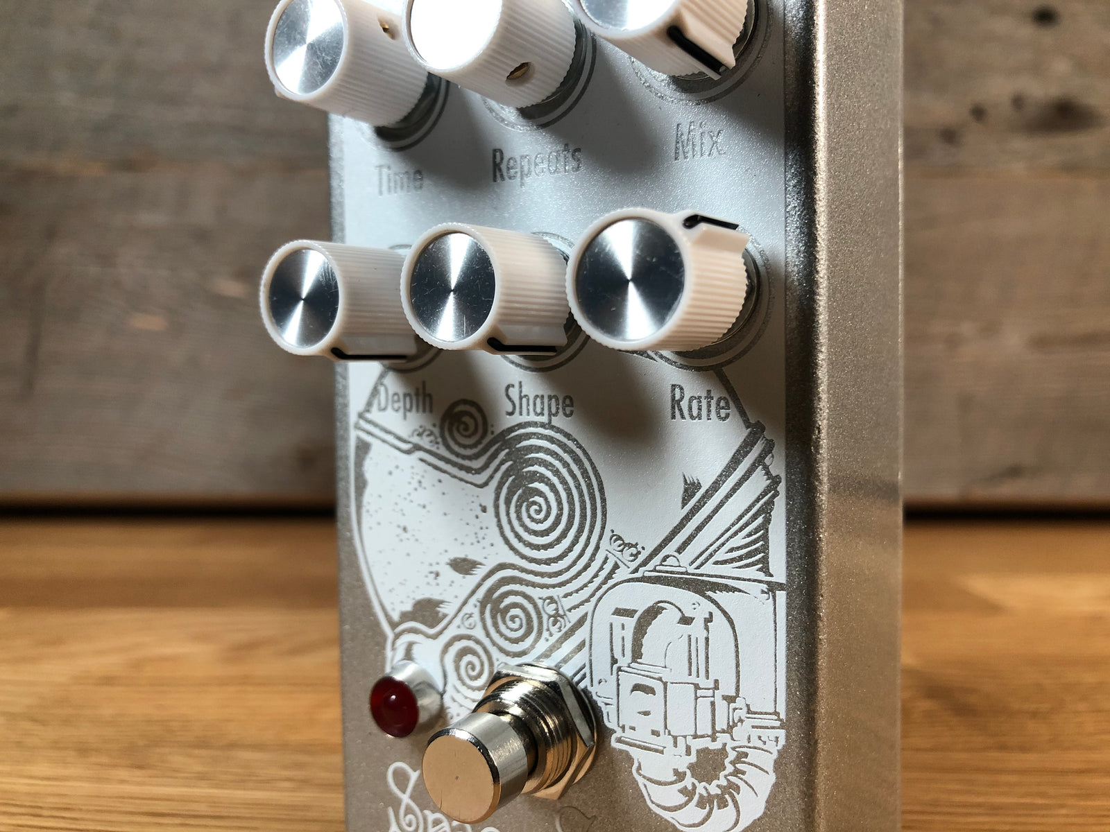 Earthquaker Devices Space Spiral Modulated Delay Toronto