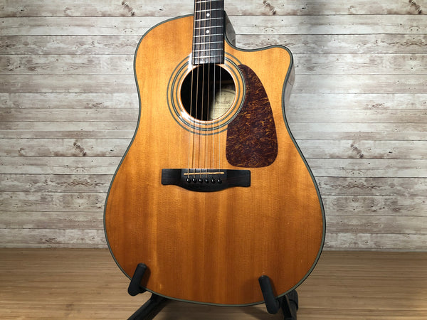 Fender CD220SCE Acoustic/Electric