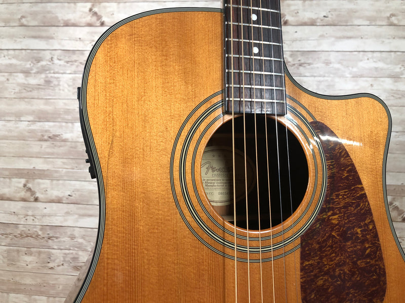 Fender CD220SCE Acoustic/Electric
