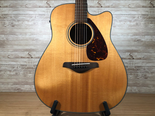Yamaha FGX700SC Acoustic/Electric