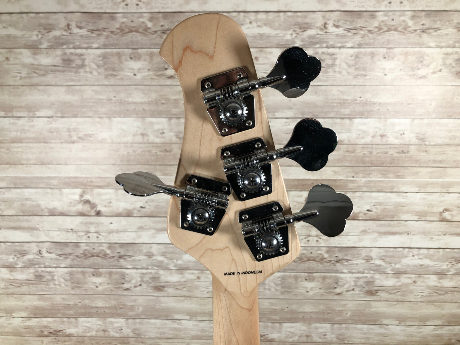 ベース sterling by musicman stingray 2021-12-1414.57.29_1600x.jpg?v