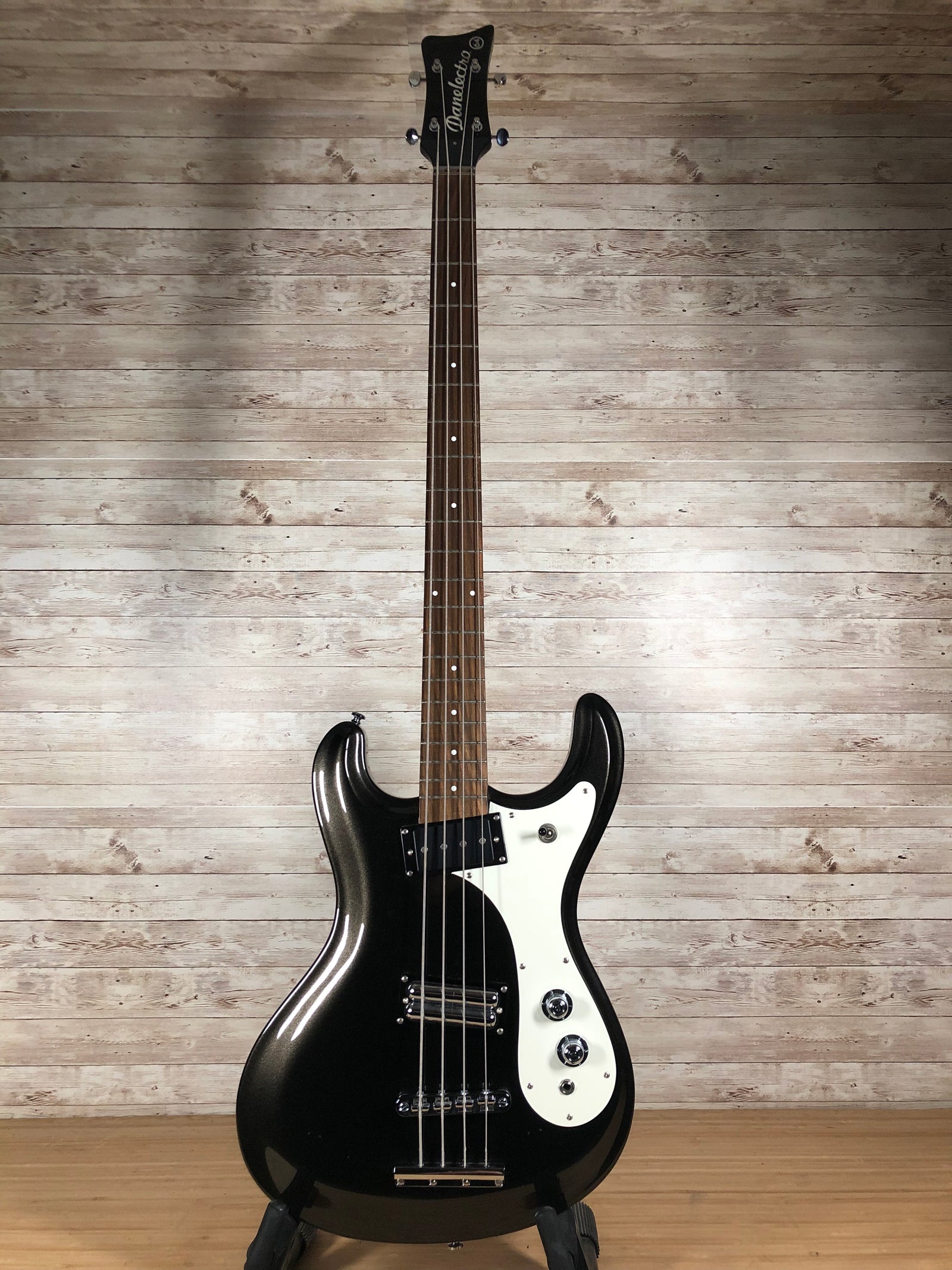 Danelectro The 64 Bass 【Aguilar OPB-3搭載】 Danelectro The 64 Bass 【Aguilar OPB-3搭載】 Danelectro The 64