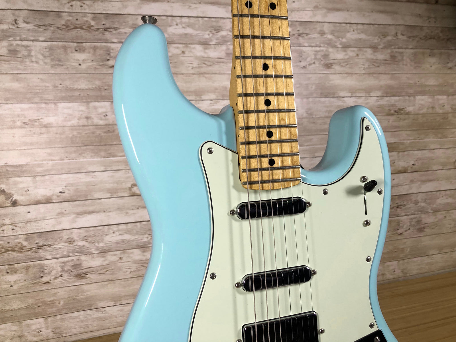 Fender Alternate Reality Sixty-Six Daphne Blue Toronto, ON | Cask