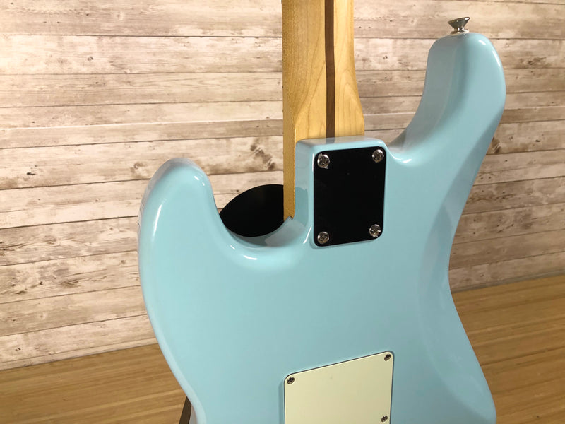 Fender Alternate Reality Sixty-Six Daphne Blue Used