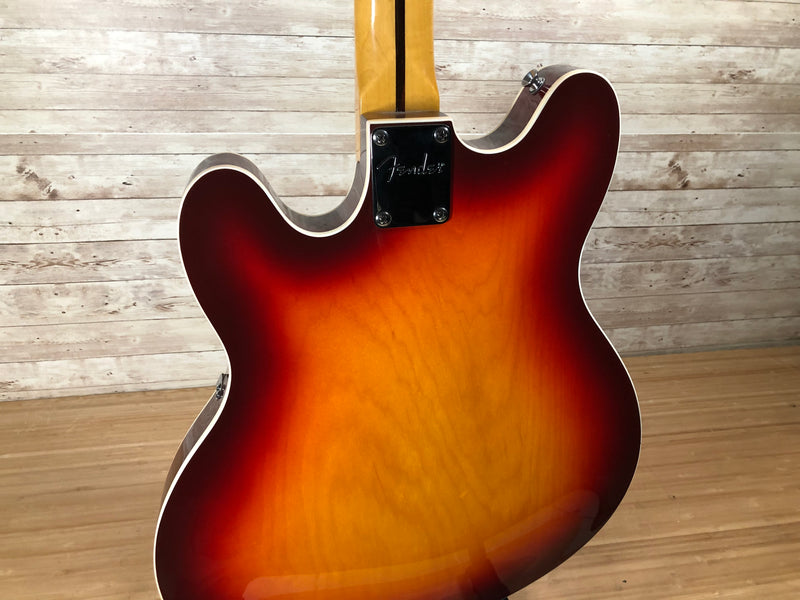 Fender Modern Player Starcaster 2016