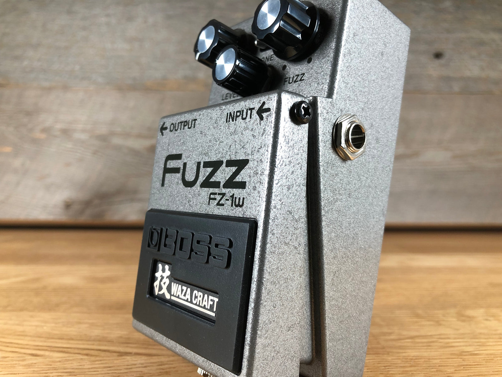 ギター BOSS Fuzz FZ-1w WAZA CRAFT maxresdefault.jpg