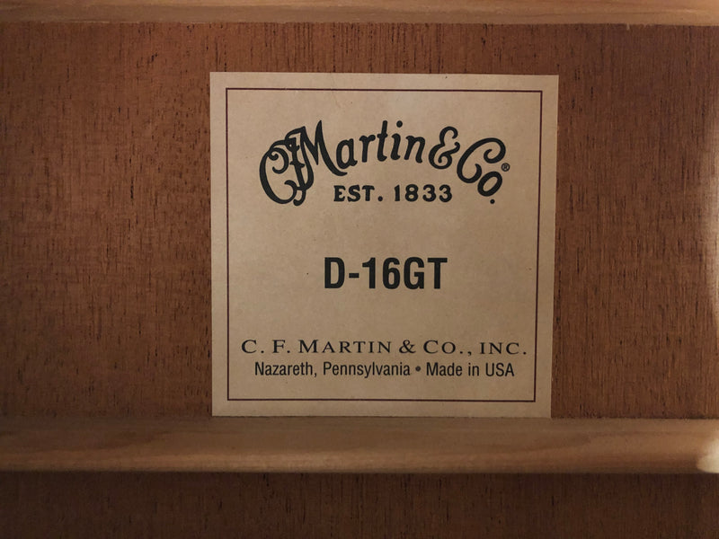 Martin D-16GT Dreadnaught