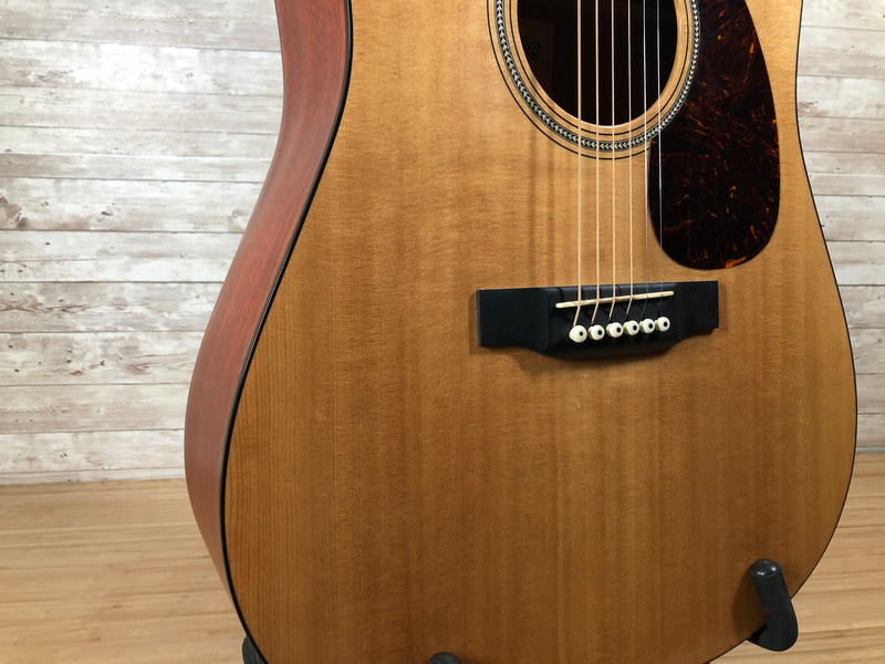 Martin D-16GT Dreadnaught