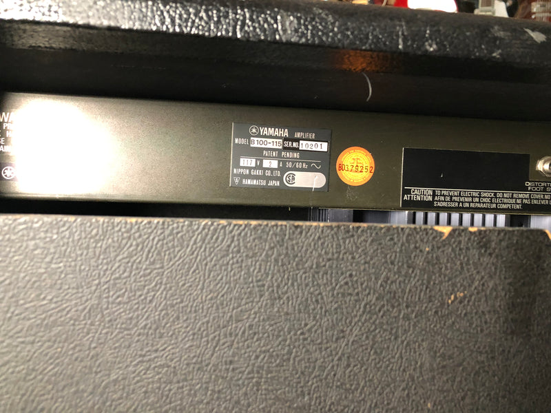 Yamaha B100-115 Bass Combo Used