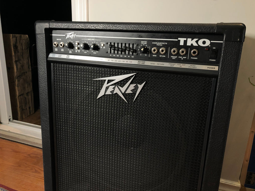 【今日明日限定値下げ】Peavey TKO 115 S ベース用アンプ 動作良好 Peavey TKO 115-S Bass Combo Toronto, ON | Cask Music