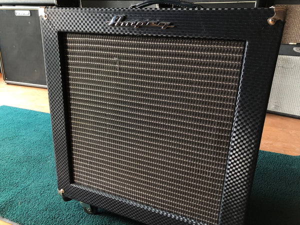 Ampeg B-200R Rocket Bass Used