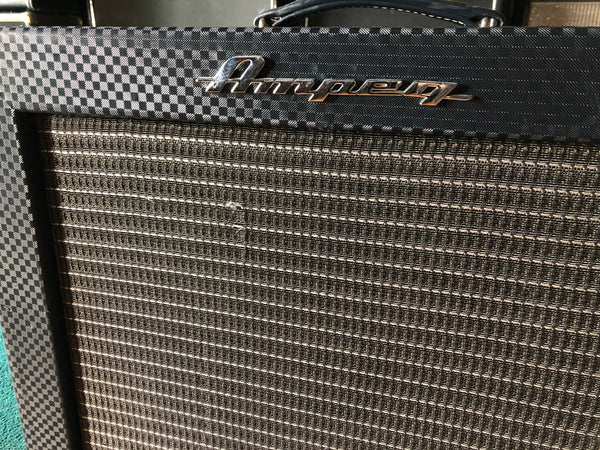 Ampeg B-200R Rocket Bass Used