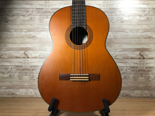 Yamaha CG-122MC Nylon Guitar Used