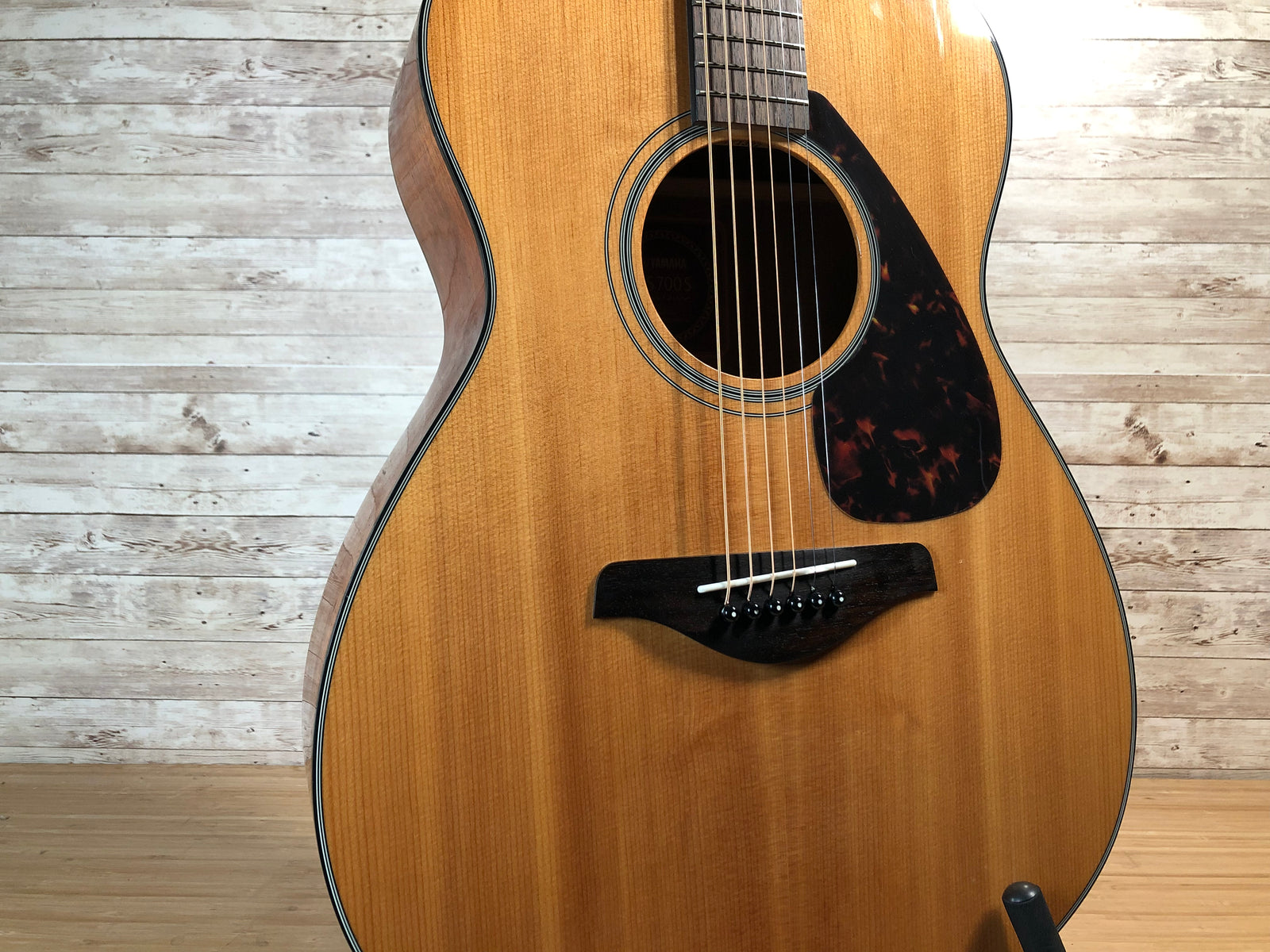 Yamaha FS700S Acoustic Used Toronto, ON | Cask Music